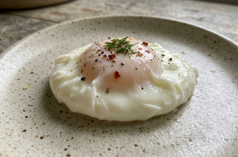 Delia Smith Poached Eggs Recipe